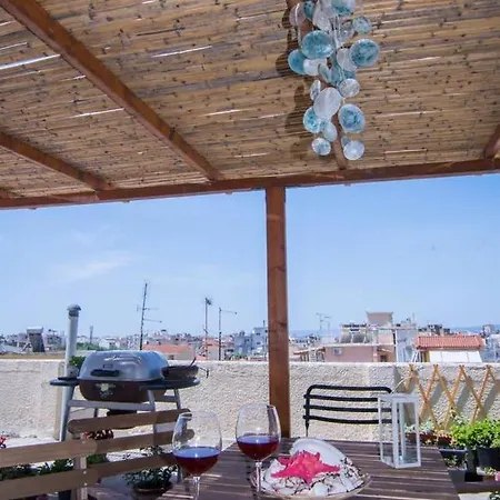 Chic Loft With Roof Garden And Panoramic View カラマタ