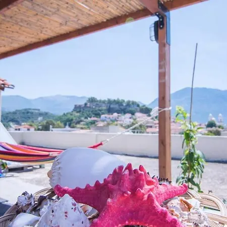 Chic Loft With Roof Garden And Panoramic View カラマタ